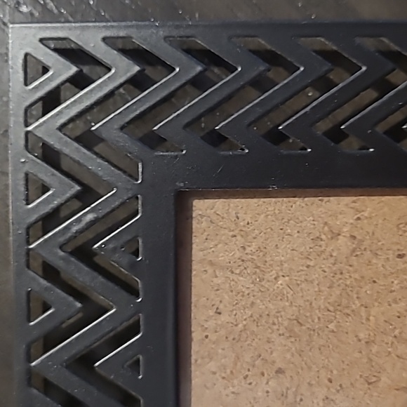 Black Chevron Frame - Picture 3 of 4